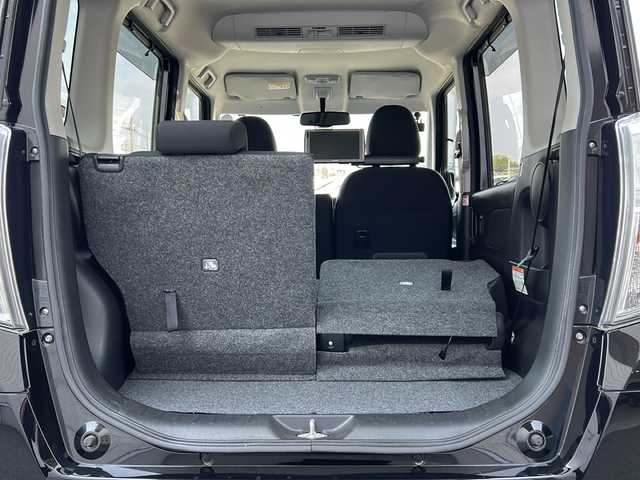 日産 デイズ ルークス ハイウェイスターX Gパッケージ 富山県 2015(平27)年 2.8万km ブラック ４ＷＤ/スマートキー /両側パワースライドドア/社外ドラレコ/社外ナビ・フルセグＴＶ/ＣＤ・ＤＶＤ・ＳＤ再生可能/アラウンドビューカメラ/ＥＴＣ/ＨＩＤオートライト/スペアキー/保証書・取説書
