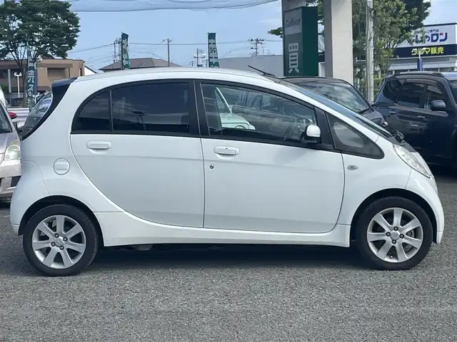 三菱 ｉ ＭｉＥＶ G 宮城県 2011(平23)年 3.8万km ホワイト 社外ナビ/FM・AM/ipod/AUX/CD・DVD/USB/Bluetooth/社外ドラレコ前後付きデジタルインナーミラー/ETC/純正アルミホイール15インチ/スマートキー