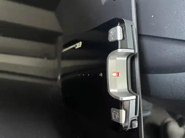 三菱 ｉ ＭｉＥＶ G 宮城県 2011(平23)年 3.8万km ホワイト 社外ナビ/FM・AM/ipod/AUX/CD・DVD/USB/Bluetooth/社外ドラレコ前後付きデジタルインナーミラー/ETC/純正アルミホイール15インチ/スマートキー
