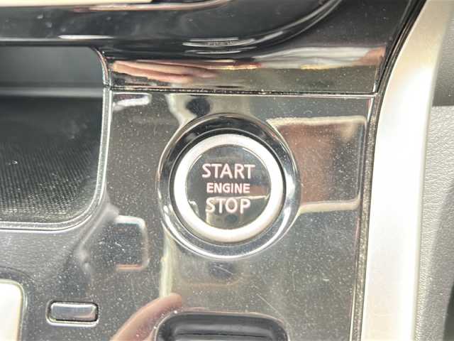 日産 セレナ ハイウェイスター G プロパイロットED 茨城県 2017(平29)年 9万km マルーンレッド 2トーン プロパイロット/エマージェンシーブレーキ/フリップダウンモニター/純正SDナビ/　　BT/CD/DVD/Blu-ray/ワンセグ/バックカメラ/両側パワースライドドア/インテリジェントクルーズコントロール/HIDオートライト/15インチアルミホイール/ルーフキャリア/アイドリングストップ/スマートキー/ETC