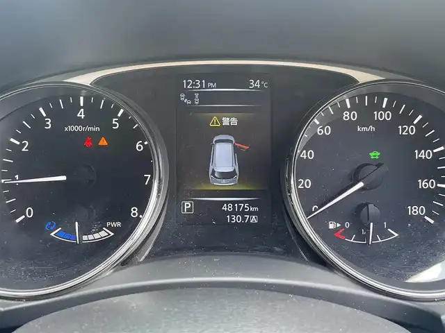 日産 エクストレイル ハイブリッド 20X エマージェンシーブレーキ 栃木県 2015(平27)年 4.9万km バーニングレッド (株)IDOMが運営する【じしゃロン宇都宮店】の自社ローン専用車両になります。こちらは現金またはオートローンご利用時の価格です。自社ローンご希望の方は別途その旨お申付け下さい/純正ナビ/アラウンドビューモニター/カプロンシート/シートヒーター/エアシート/クルーズコントロール/フルセグ/スマートキー/４ＷＤ/純正アルミホイール