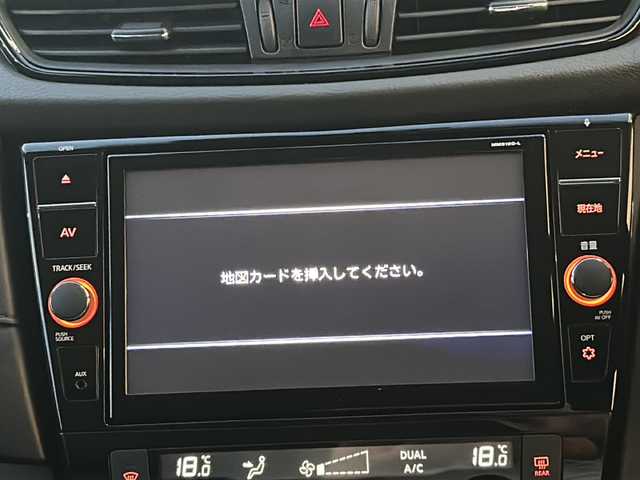 日産 エクストレイル 20X 福岡県 2020(令2)年 4.3万km ブリリアントホワイトパール ・純正ナビ【MM519D-L】/-BT/フルセグTV/CD/DVD/FM/AM/SD/・バックカメラ/・4WD/・純正ドラレコ【DJ4-D】/・電動リアゲート/・ダウンヒルアシスト/・衝突軽減ブレーキ/・コーナーセンサー/・横滑り防止装置/・車線逸脱警報/・スペアタイヤ/・純正アルミ18インチ/・純正フロアマット/・オートライト/・LEDヘッドライト/・フォグランプ/・ウィンカーヒーター/・電動格納ミラー/・ウィンカーミラー/・ドアバイザー/・スマートキー/・スペアキー