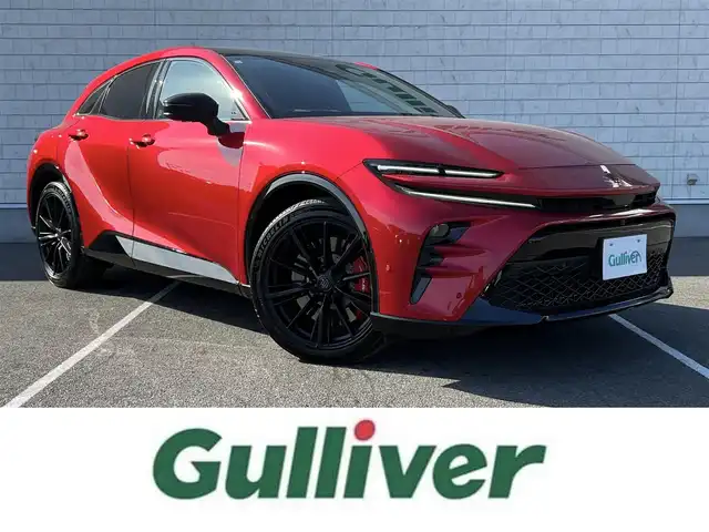 トヨタ クラウン スポーツ RS 栃木県 2024(令6)年 1万km 赤Ⅱ ワンオーナー /禁煙車/パノラマルーフ/寒冷地仕様/プラグインハイブリット/15m充電ケーブルあり（外部給電アタッチメントあり）/純正ナビ（フルセグTV/BT/HDMI）/USB入力端子/パノラミックビューモニター/ビルトインETC2.0/パワーバックドア/前席シートヒーター/前席パワーシート/ステアリングヒーター/前席エアーシート/前後クリアランスソナー/置くだけ充電/トヨタセーフティーセンス/・プリクラッシュセーフティ/・アダブティブクルーズコントロール/・オートマチックハイビーム/・ロードサインアシスト/・ブラインドスポットモニター/・プロアクティブドライビングアシスト/・リアクロストラフィックアラート/・リヤカメラディテクション/・駐車時支援パーキングサポートシステム/横滑り防止/100V充電/ヘッドアップディスプレイ/デジタルインナーミラー/純正フロアマット/純正21インチAW/オートライト/LEDヘッドライト/フォグライト/スマートキー×2/プッシュスタート/保証書/取扱説明書