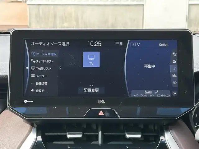トヨタ ハリアー Z レザーパッケージ 滋賀県 2020(令2)年 4.7万km プレシャスブラックパール ガソリン/2WD(FF)/CVT/モデリスタエアロ/JBLプレミアムサウンド/12.3インチ純正ナビ/(FM/AM/フルセグTV/Bluetooth)/ETC/デジタルインナーミラー（前後方録画機能付）/パノラミックビューモニター/バックカメラ/ＴｏｙｏｔａＳａｆｅｔｙＳｅｎｓｅ/・プリクラッシュブレーキアシスト	/・インテリジェントクリアランスソナ-/・レーンキープアシスト	/・レーダークルーズコントロール/・標識検知機能	/運転席・助手席シートヒーター/運転席・助手席シートベンチレーション/シートメモリー/電動リアゲート/電動格納ミラー/電動パーキング/ブレーキホールド/革巻きステアリング/ステアリングスイッチ/ステアリングヒーター/オートライト/フロントフォグ/LEDヘッドライト/オートマチックハイビーム/フルオートエアコン/プッシュスタート/スマートキー