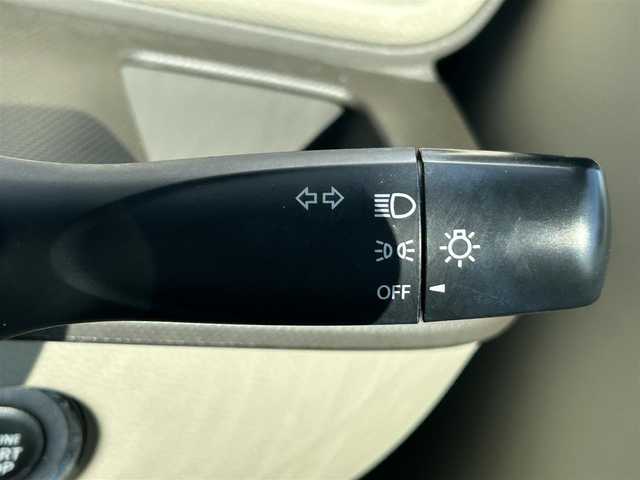 スズキ ラパン L 岩手県 2018(平30)年 3万km ブルーイッシュブラックパール3 社外ナビ（型式CN-RE05WD ）/フルセグTV/バックカメラ /衝突安全装置 /ETC /前席シートヒーター /アイドリングストップ /横滑り防止装置 /フロアマット /ドアバイザー/スマートキー/プッシュスタート/12V/120Wソケット/スタッドレス鉄ホイール積込/保証書　取説　ナビ取説