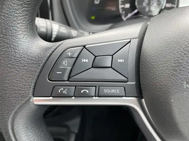 日産 ノート e－パワー X 宮城県 2018(平30)年 7.2万km パール 走行距離：７１８８４ｋｍ/デジタルインナーミラー/ｅパワー/ＥＴＣ/純正アルミホイール/全方位カメラ/前後コーナーセンサー/パーキングアシスト/電格ミラー/ウィンカーミラー/ＤＶＤ/ＳＤナビ/プリクラッシュ/純正フロアマット/レベライザー