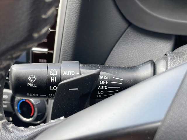 スバル レヴォーグ 1．6GT アイサイト 山梨県 2014(平26)年 6.1万km クリスタルホワイトP ４WD/純正SDナビ（CN-LR700D）/CD/DVD/BT/フルセグテレビ/バックカメラ/クルーズコントロール/プッシュスタート/ETC/純正LEDヘッドライト/社外デジタルインナーミラー型ドラレコ/前席パワーシート/衝突軽減ブレーキ/純正ホイール（夏タイヤ）積み込み