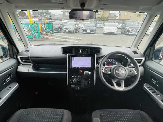 トヨタ ルーミー カスタムG 熊本県 2022(令4)年 3万km ファイアークォーツレッドM 純正ナビ/・AM/FM/CD/DVD/BT/SD/・全方位カメラ/・フルセグTV/スマートアシスト/・衝突軽減ブレーキ/・レーンキープアシスト/・先行車発進お知らせ/・標識認識機能/・ふらつき警報/レーダークルーズコントロール/ETC/LEDヘッドライト/オートライト/両側電動スライドドア/電動パーキングブレーキ/オートホールド/革巻きステアリング/ステアリングスイッチ/アイドリングストップ/純正フロアマット/電動格納ミラー/ウインカーミラー/プッシュスタート/スペアキー有