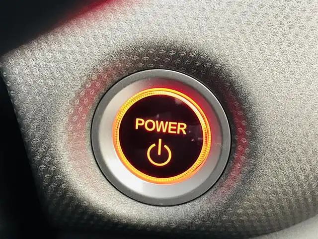 ホンダ フリード＋ ハイブリット G ホンダセンシング 福島県 2016(平28)年 6.5万km ホワイトオーキッドパール ホンダセンシング/・衝突軽減ブレーキ/・誤発進抑制機能/・アダプティブ・クルーズ・コントロール/・車線維持支援システム/・歩行者事故低減ステアリング/・路外逸脱抑制機能/・先行車発進お知らせ機能/・標識認識機能/（・パーキングセンサーシステム）/純正ナビゲーション/型式；VXM-174VFI/・Bluetooth/TV/AM・FM/CD/DVD/・バックカメラ/・ETC/パーキングセンサーシステム/両側パワースライドドア/LEDライト/・オートライト/プッシュスタート/・スマートキー/・スペアキー/ドアバイザー/純正フロアマット