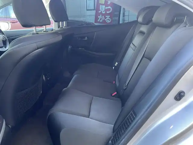 レクサス ＨＳ 250h バージョンS 愛知県 2010(平22)年 8.4万km シルバーマイカメタリック 純正エアロ〈フロント・リアアンダー／トランク〉/純正HDDナビ/DVD／AUX／地デジTV/フロント・バックカメラ/前席パワーシート/ミリ波レーダー式プリクラッシュセーフティ〈MOP〉/レーダークルーズコントロール〈MOP〉/クリアランスソナー〈MOP〉/LEDヘッドライト〈オートライト付〉/ヘッドライトクリーナー/純正18インチAW/スマートキー＆プッシュスタート