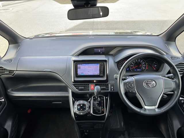 トヨタ ヴォクシー ZS 煌 山口県 2018(平30)年 7万km ブラック 純正ナビ/Bluetooth/ワンセグテレビ/バックカメラ/両側パワースライドドア/トヨタセーフティセンス/レーンキープアシスト/クルーズコントロール/オートハイビーム/ETC/純正16インチAW