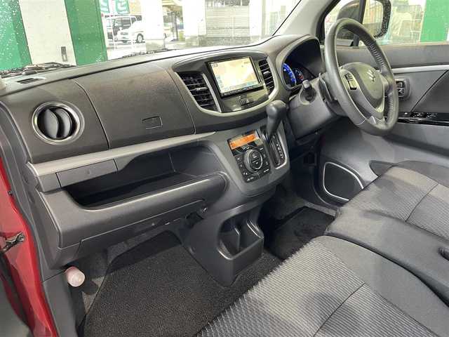 スズキ ワゴンＲ スティングレー T 静岡県 2012(平24)年 6.8万km フェニックスレッドパール 社外メモリナビ・フルセグTV/DVD/CD/USB/SD/ステアリングリモコン/コムテックドライブレコーダー(ZDR-022)/純正エアロ/純正15インチアルミホイル/パドルシフト/革巻きステアリング/オートライト/フォグライト/アイドリングストップ/HIDライト/スマートキー2個/プッシュスタート/純正フロアマット/取扱説明書/新車時保証書