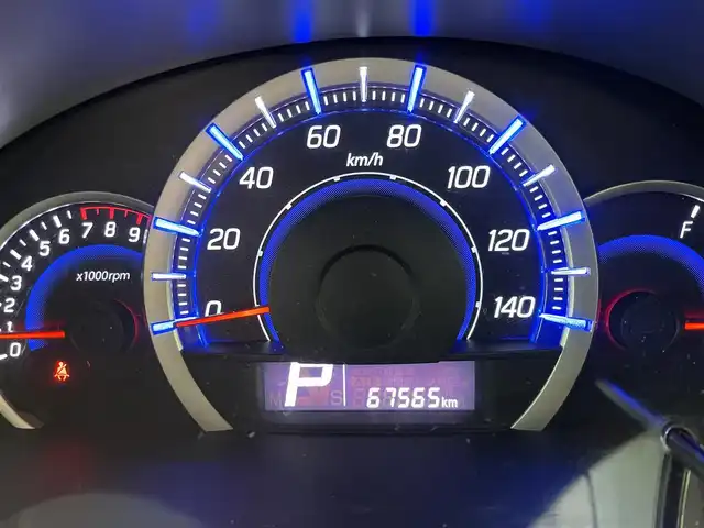 スズキ ワゴンＲ スティングレー T 静岡県 2012(平24)年 6.8万km フェニックスレッドパール 社外メモリナビ・フルセグTV/DVD/CD/USB/SD/ステアリングリモコン/コムテックドライブレコーダー(ZDR-022)/純正エアロ/純正15インチアルミホイル/パドルシフト/革巻きステアリング/オートライト/フォグライト/アイドリングストップ/HIDライト/スマートキー2個/プッシュスタート/純正フロアマット/取扱説明書/新車時保証書