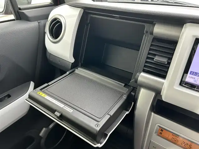 スズキ ハスラー G 滋賀県 2015(平27)年 3.2万km フェニックスレッドパール/ブルーイッシュブラックパール ガソリン（ハイブリッド）/2WD(FF)/CVT/7インチナビ【AVIC-MRZ02】/(AM/FM/CD/ワンセグ/SD)/プリクラッシュブレーキアシスト/ETC/前後ドライブレコーダー/デジタルインナーミラー/運転席シートヒーター/アイドリングストップ/電動格納ミラー/オートライト/ハロゲンヘッドライト/ヘッドライトレベリング/フルオートエアコン/プッシュスタート/スマートキー