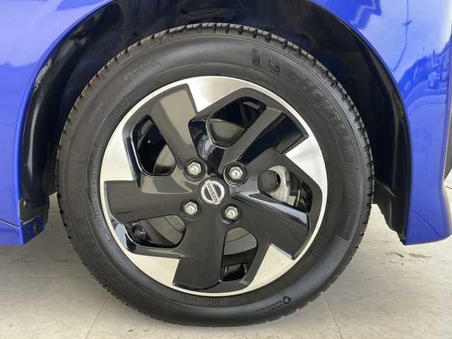 日産 ルークス HWS X プロパイロットED 愛知県 2021(令3)年 2.5万km アトランティックブルー プロパイロット/衝突被害軽減ブレーキ/純正7インチSDナビ　ナビあり/全方位カメラ/両側パワースライドドア/クルーズコントロール/フルセグTV/CD DVD/Bluetooth/バックカメラ/イージーオープン機能/コーナーセンサー/純正アルミホイール/LEDヘッドライト/オートライト/ドライブレコーダー/ETC/ステアリングスイッチ/スマートキー/プッシュスタート