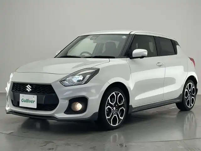 スズキ スイフト スポーツ セーフティPKG 愛知県 2017(平29)年 7万km ピュアホワイトP 純正８型ナビ　フルセグＴＶ　ＢＴ　全方位カメラ　ＥＴＣ　シートヒーター　スズキセーフティサポート　衝突軽減　車線逸脱　レーダークルーズコントロール　ＬＥＤオートライト　フォグランプ　純正マット　禁煙車