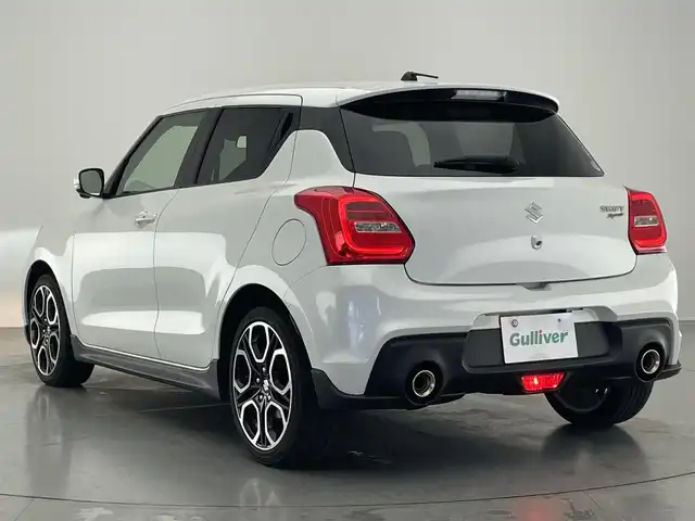 スズキ スイフト スポーツ セーフティPKG 愛知県 2017(平29)年 7万km ピュアホワイトP 純正８型ナビ　フルセグＴＶ　ＢＴ　全方位カメラ　ＥＴＣ　シートヒーター　スズキセーフティサポート　衝突軽減　車線逸脱　レーダークルーズコントロール　ＬＥＤオートライト　フォグランプ　純正マット　禁煙車