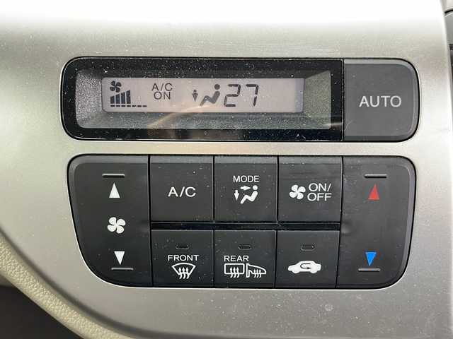 ホンダ Ｎ ＷＧＮ G 道東・釧路十勝 2018(平30)年 6.2万km プレミアムホワイトパールⅡ ・4WD/・寒冷地仕様/・純正オーディオ（CD＆USB＆AUX）/・シートヒーター/・ドアミラーヒーター/・冬タイヤ積込/・ハロゲンヘッドライト/・ベンチシート/・ETC/・スマートキー