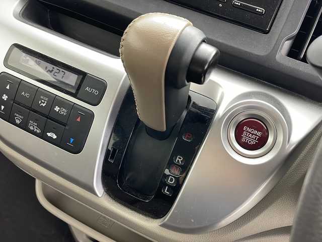 ホンダ Ｎ ＷＧＮ G 道東・釧路十勝 2018(平30)年 6.2万km プレミアムホワイトパールⅡ ・4WD/・寒冷地仕様/・純正オーディオ（CD＆USB＆AUX）/・シートヒーター/・ドアミラーヒーター/・冬タイヤ積込/・ハロゲンヘッドライト/・ベンチシート/・ETC/・スマートキー