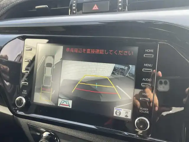 トヨタ ハイラックス Z GRスポーツ 福岡県 2023(令5)年 3.1万km スーパーホワイトⅡ 純正8インチディスプレイオーディオ(AM/FM/BT/Miracast)/全方位カメラ/コーナーセンサー/レーダークルコン/パドルシフト/ETC/前後ドラレコ/DAC/ベッドライナー/サイドステップ/トノカバー/バグガード/GRマッドフラップ/USBポート/純正18インチアルミホイール/スマートキー/プッシュスタート