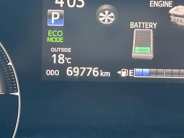 トヨタ シエンタ ハイブリッド G 静岡県 2017(平29)年 7万km ホワイトパールクリスタルシャイン ユーザー買取り車両/純正ナビ（TV.BT.AM.FM）/純正LEDヘッドライト/純正フロアマット/純正バイザー/純正オーディオ/両側パワースライドドア/D/Nシートヒーター/ドライブレコーダー/7人乗り