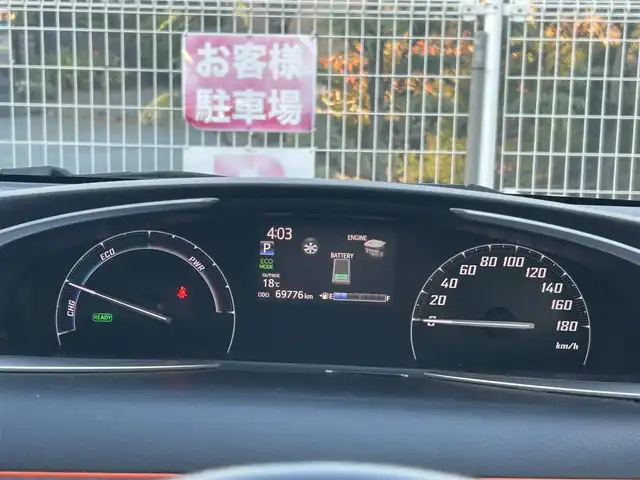 トヨタ シエンタ ハイブリッド G 静岡県 2017(平29)年 7万km ホワイトパールクリスタルシャイン ユーザー買取り車両/純正ナビ（TV.BT.AM.FM）/純正LEDヘッドライト/純正フロアマット/純正バイザー/純正オーディオ/両側パワースライドドア/D/Nシートヒーター/ドライブレコーダー/7人乗り