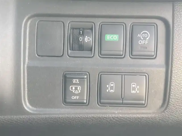 日産 セレナ ハイウェイスター 岡山県 2017(平29)年 6.6万km ダイヤモンドブラック 禁煙車/プロパイロット/・エマージェンシーブレーキ/・標識検知機能/・車線逸脱警報/・車線逸脱防止装置/・ふらつき警報/両側パワースライドドア /アラウンドビューモニター/パーキングアシスト/社外７インチナビ/・フルセグTV.Bluetooth.CD/DVD.SD/ETC2.0/フロアマット・ドアバイザー/保証書・取説/スマートキー/プッシュスタート/スペアキー