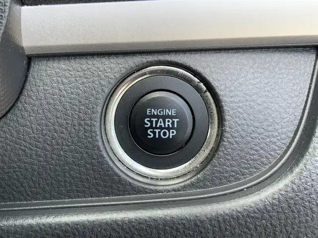 スズキ スイフト XG 徳島県 2013(平25)年 7.6万km スターシルバーメタリック SDナビ/バックカメラ/Bluetooth接続/プッシュスタート/ドアバイザー/横滑り防止措置/純正フロアマット/スマートキー/パワーステアリング