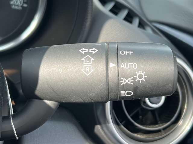 マツダ ロードスター RS 愛知県 2023(令5)年 3.5万km ディープクリスタルブルーマイカ /禁煙車/ワンオーナー//6速MT//メーカーSDナビ//フルセグTV//Bluetooth//CD.DVD.USB//ETC//スマートシティブレーキサポート//BSM//車線逸脱警報システム//横滑り防止（DSC）//パーキングセンサー//クルーズコントロール//黒レザーシート//D/N席シートヒーター//革巻きステアリング//ステアリングスイッチ//プッシュスタート//純正フロアマット//LEDオートライト//取扱説明書//新車保証書//スペアキー