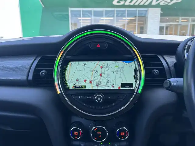 ＭＩＮＩ ミニ クーパー D 島根県 2016(平28)年 6.8万km オレンジⅡ 純正ナビ　/バックカメラ　/ＥＴＣ　/前後ドラレコ　/スマートキー　/ＭＴモード付きＡＴ　/社外ＢＢＳアルミホイール　/オートライト　/純正フロアマット