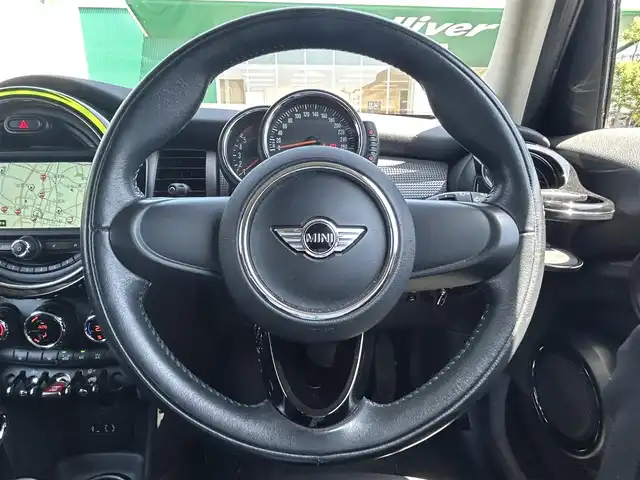 ＭＩＮＩ ミニ クーパー D 島根県 2016(平28)年 6.8万km オレンジⅡ 純正ナビ　/バックカメラ　/ＥＴＣ　/前後ドラレコ　/スマートキー　/ＭＴモード付きＡＴ　/社外ＢＢＳアルミホイール　/オートライト　/純正フロアマット