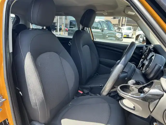 ＭＩＮＩ ミニ クーパー D 島根県 2016(平28)年 6.8万km オレンジⅡ 純正ナビ　/バックカメラ　/ＥＴＣ　/前後ドラレコ　/スマートキー　/ＭＴモード付きＡＴ　/社外ＢＢＳアルミホイール　/オートライト　/純正フロアマット