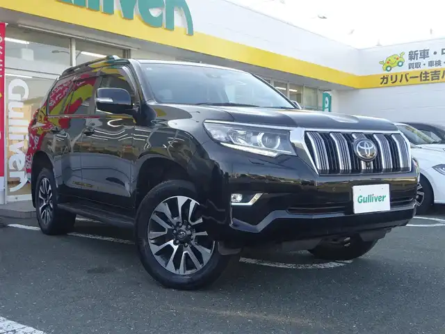 トヨタ ランドクルーザー プラド TX Lパッケージ 静岡県 2021(令3)年 4万km ブラック ワンオーナー/取説・保証書/禁煙車/ルーフレール/サンルーフ/純正9インチナビ/（Bluetooth/AM/FM/ミラーキャスト）/全方位カメラ/トヨタセーフティセンス/レーダークルーズコントロール/LEDヘッドライト/3列目電動シート/運転席助手席シートヒーター・エアーシート/運転席助手席パワーシート/ヒルスタートアシストコントロール/フッドライト（運転席・助手席）/社外フロントドライブレコーダー/サイドステップ/コーナーセンサー/プッシュスタート/純正19インチAW/純正マット・バイザー