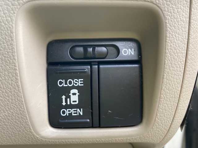 ホンダ Ｎ ＢＯＸ ＋ G Lパッケージ 兵庫県 2012(平24)年 17.6万km プレミアムホワイトパール 社外HDDナビ/ドアバイザー/ETC/片側パワースライドドア/電動格納ミラー