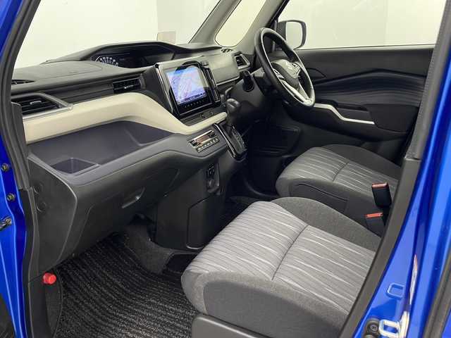 スズキ ソリオ HV MZ 埼玉県 2022(令4)年 3.6万km スピーディーブルーM 純正ナビ　/全方位カメラ　/ドライブレコーダー　/シートヒーター　/ビルトインＥＴＣ　/衝突軽減システム　/アダプティブクルーズコントロール　/レーンキープアシスト　/両側パワースライドドア　/コーナーセンサー　/ＬＥＤヘッドライト/オートライト/純正フロアマット/純正アルミホイール/電動格納ミラー/ロールサンシェード/プッシュスタート/スマートキー