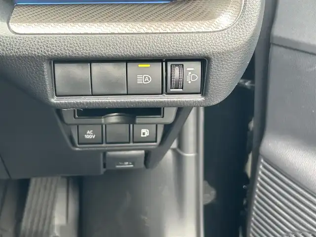 トヨタ プリウス G 愛知県 2025(令7)年 0.2万km アティチュードブラックマイカ ワンオーナー/純正メーカーナビ/バックカメラ/Miracast/レーダークルーズコントロール/レーンディパーチャーアラート/ブラインドスポットモニター/プリクラッシュセーフティー/プロアクティブドライビングアシスト/リアクロストラフィックアラート/後方車両接近告知/クリアランスソナー/リアカメラディテクション/パーキングサポートブレーキ/安心降車アシスト/ステリモ/ハンズフリー