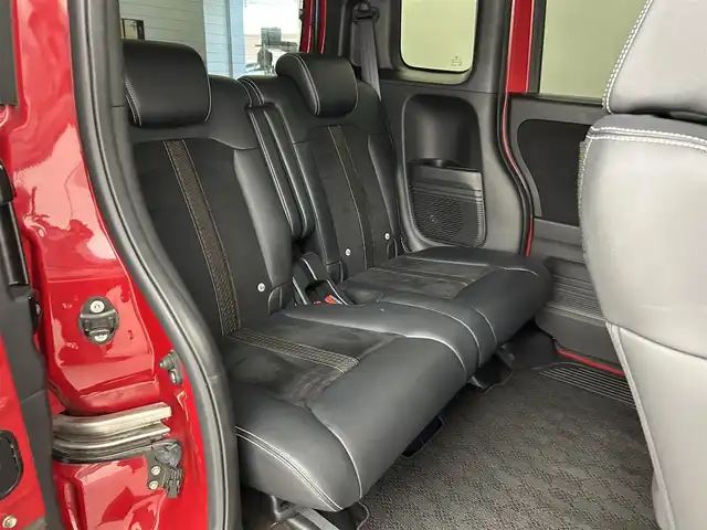 ホンダ Ｎ ＢＯＸ カスタム G L ターボ ホンダセンシング 福岡県 2018(平30)年 4.8万km ミラノレッド 後席モニター　/純正８型ナビ（ＢＴ，フルセグＴＶ）　/バックカメラ　/ビルトインＥＴＣ　/ＡＣＣ　/ホンダセンシング　/衝突軽減ブレーキ　/レーンキープ　/先行車発進お知らせ　/パドルシフト　/純正１５インチＡＷ　/ＬＥＤ