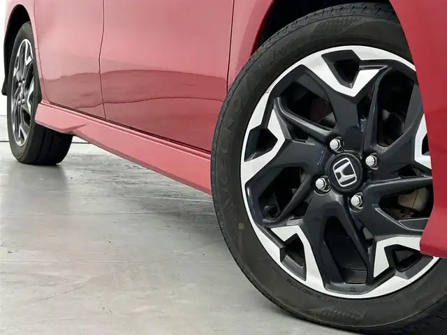 ホンダ Ｎ ＢＯＸ カスタム G L ターボ ホンダセンシング 福岡県 2018(平30)年 4.8万km ミラノレッド 後席モニター　/純正８型ナビ（ＢＴ，フルセグＴＶ）　/バックカメラ　/ビルトインＥＴＣ　/ＡＣＣ　/ホンダセンシング　/衝突軽減ブレーキ　/レーンキープ　/先行車発進お知らせ　/パドルシフト　/純正１５インチＡＷ　/ＬＥＤ