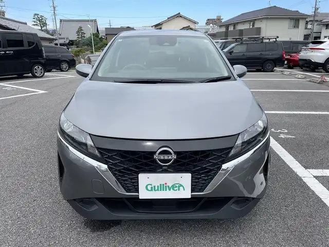 日産 ノート e－パワー X 佐賀県 2022(令4)年 6.2万km ダークメタルグレー 純正メモリナビゲーション/バックカメラ/フルセグTV/Bluetooth/CD/DVD/全方位運転支援システム/ハイビームアシスト/ETC/インテリジェントキー/プッシュパワースターター/保証書/取扱説明書/スペアキー１本