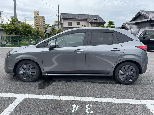 日産 ノート e－パワー X 佐賀県 2022(令4)年 6.2万km ダークメタルグレー 純正メモリナビゲーション/バックカメラ/フルセグTV/Bluetooth/CD/DVD/全方位運転支援システム/ハイビームアシスト/ETC/インテリジェントキー/プッシュパワースターター/保証書/取扱説明書/スペアキー１本