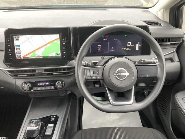 日産 ノート e－パワー X 佐賀県 2022(令4)年 6.2万km ダークメタルグレー 純正メモリナビゲーション/バックカメラ/フルセグTV/Bluetooth/CD/DVD/全方位運転支援システム/ハイビームアシスト/ETC/インテリジェントキー/プッシュパワースターター/保証書/取扱説明書/スペアキー１本