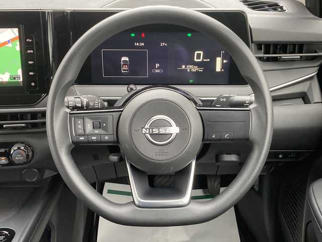 日産 ノート e－パワー X 佐賀県 2022(令4)年 6.2万km ダークメタルグレー 純正メモリナビゲーション/バックカメラ/フルセグTV/Bluetooth/CD/DVD/全方位運転支援システム/ハイビームアシスト/ETC/インテリジェントキー/プッシュパワースターター/保証書/取扱説明書/スペアキー１本