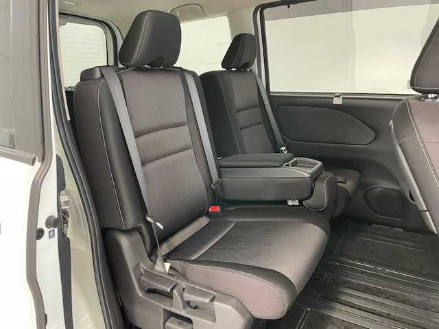 日産 セレナ ハイウェイスターVセレクションⅡ 宮城県 2018(平30)年 8万km ブリリアントホワイトパール 純正ナビ/プロパイロット/クルーズコントロール/オートホールド/全方位車外バックカメラ/ETC/衝突軽減システム/両側パワースライドドア/パワーシート/チップアップシート/３列シート/フリップダウンモニター/ウォークスルー/オートライト/全方位車外バックカメラ/パワーステアリング/パワーウィンドウ/アイドリングストップ