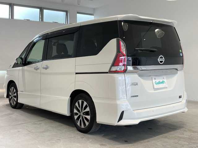 日産 セレナ ハイウェイスターVセレクションⅡ 宮城県 2018(平30)年 8万km ブリリアントホワイトパール 純正ナビ/プロパイロット/クルーズコントロール/オートホールド/全方位車外バックカメラ/ETC/衝突軽減システム/両側パワースライドドア/パワーシート/チップアップシート/３列シート/フリップダウンモニター/ウォークスルー/オートライト/全方位車外バックカメラ/パワーステアリング/パワーウィンドウ/アイドリングストップ