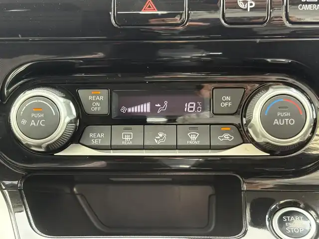 日産 セレナ ハイウェイスターVセレクションⅡ 山口県 2018(平30)年 8万km ブリリアントホワイトパール 9型ナビ フルセグTV CD DVD BT BD/フリップダウンモニター/アラウンドビューモニター/プロパイロット/デジタルインナーミラー/両側パワースライドドア/コーナーセンサー/LEDオートヘッドライト/フォグライト/スマートキー 2個/ドラレコ/ETC/ハンズフリーオートスライドドア/パーキングアシスト/ステアリングリモコン/衝突被害軽減ブレーキ/レーンアシスト/W サイド カーテン エアバッグ/禁煙車