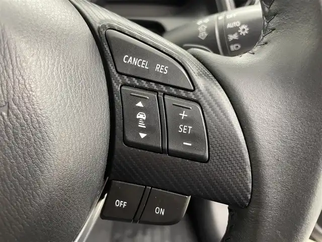 マツダ ＣＸ－３ XD ツーリング 富山県 2016(平28)年 4万km 黒 純正ナビ（AM/FM/CD/DVD/SD/AUX/USB/BT）/フルセグTV/バックカメラ/車線逸脱警報システム/マツダレーダークルーズコントロール/スマートブレーキサポート/ハイビームコントロールシステム/ブラインドスポットモニター/ヘッドアップディスプレイ/ドライブレコーダー前後/ETC/純正18インチAW/パドルシフト/LEDヘッドライト/スマートキー×２/プッシュスタート/アイドリングストップ/社外フロアマット/取扱説明書/保証書