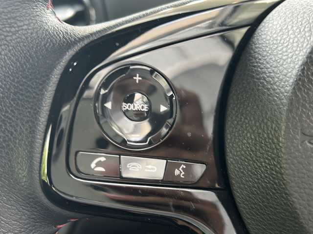 ホンダ Ｎ ＢＯＸ カスタム L ターボ 京都府 2022(令4)年 3.8万km プラチナホワイトパール ワンオーナー/純正ナビ/ ・フルセグTV/BT Audio// ・AM/FM/DVD/CD/バックカメラ/ビルトインETC/レーダークルーズコントロール/ホンダセンシング/・衝突軽減ブレーキ/・誤発進抑制機能/・後方誤発進抑制機能/・歩行者事故低減ステアリング/・路外逸脱抑制機能/・先行車発進お知らせ機能/・標識認識機能/・オートハイビーム/ハンドルアシスト/コーナーセンサー/横滑り防止装置/両側パワースライド/車線逸脱防止/電動パーキングブレーキ/プッシュスタート/電格ウィンカーミラー/ステアリングスイッチ/パドルシフト/ドアバイザー/純正フロアマット/保証書/取扱説明書/スマートスペアキー×1