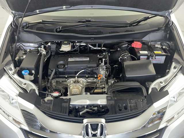 ホンダ オデッセイ G・EXホンダセンジング 栃木県 2016(平28)年 5.7万km スーパープラチナメタリック 純正メーカーナビ/(BT/AM/FM/CD/DVD/フルセグ）/ビルトインＥＴＣ/前後ドライブレコーダー/ホンダセンシング/・プリクラッシュブレーキ/・レーダークルーズコントロール/・車線逸脱警報/・誤発進抑制機能/・先行車発進お知らせ/パーキングアシスト/フリップダウンモニター/前席シートヒーター/運転席パワーシート/両側パワースライドドア/ステアリングスイッチ/電動格納ミラー/オットマン/プッシュスタート/スマートキー