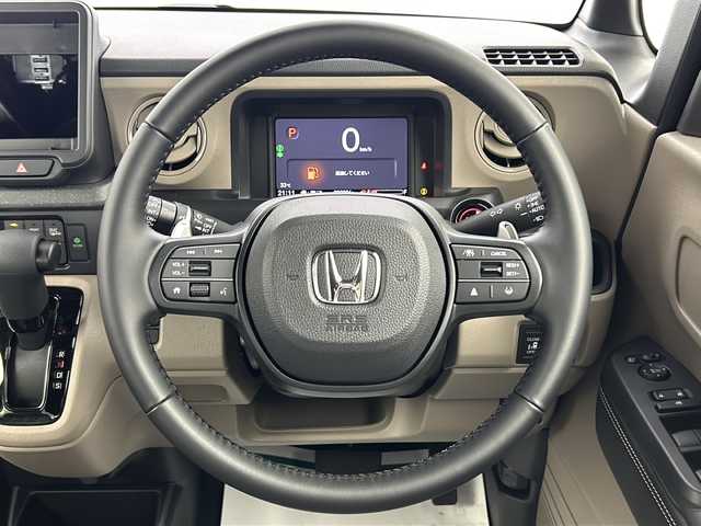 ホンダ Ｎ ＢＯＸ JOY ターボ 秋田県 2025(令7)年 0.1万km未満 ベージュ 4WD/ホンダセンシング/ECON/両側パワースライドドア/衝突被害軽減ブレーキ/レーンキープアシスト/レーダークルーズコントロール/前後コーナーセンサー/バックカメラ装着有/電子制御パーキングブレーキ/ブレーキオートホールド/ハーフレザーシート/前席シートヒーター/本革巻きステアリング/パドルシフト/オートライト/オートマチックハイビーム/LEDヘッドライト/スマートキー/プッシュスタート