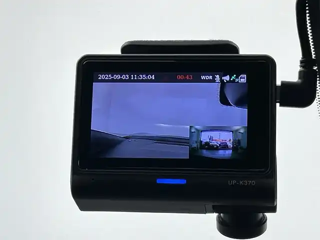 日産 オーラ ニスモ 愛知県 2023(令5)年 2.5万km ダークメタルグレー/スーパーブラック2トーン 純正メーカーナビ・フルセグＴＶ/アラウンドビューモニター/プロパイロット/インテリジェントルームミラー/シートヒーター/ハーフレザーシート/USBソケット/ETC2.0/コーナーセンサー/ドライブレコーダー前後/スマートキー/レーダークルーズコントロール/ブラインドスポットモニター/禁煙車